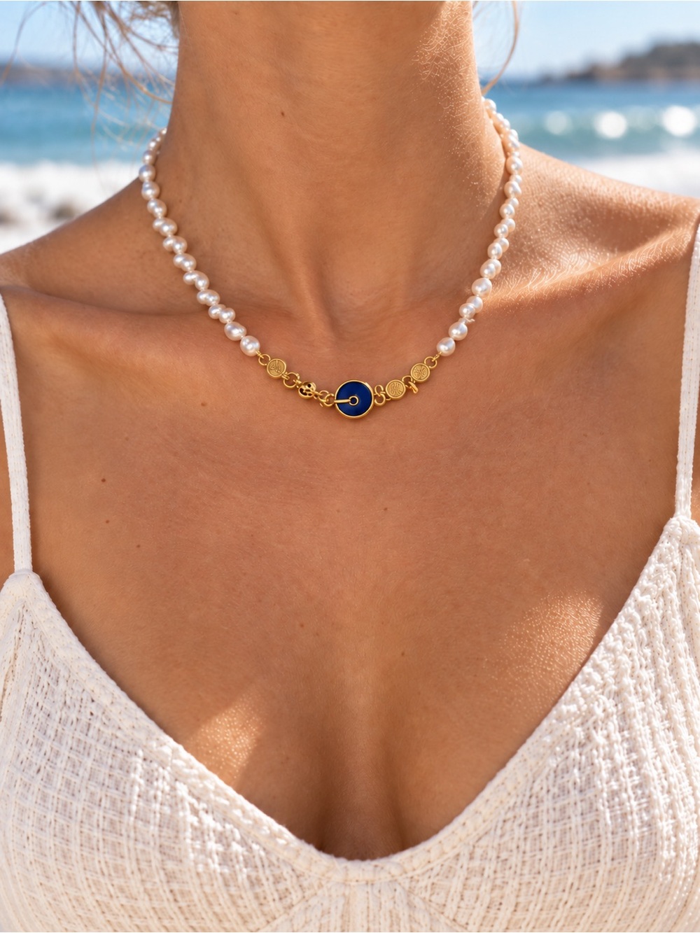 Evora Necklace